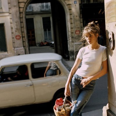 mellysweeney's profile picture. She-Gay Bravoholic, Teacher and MAMA!