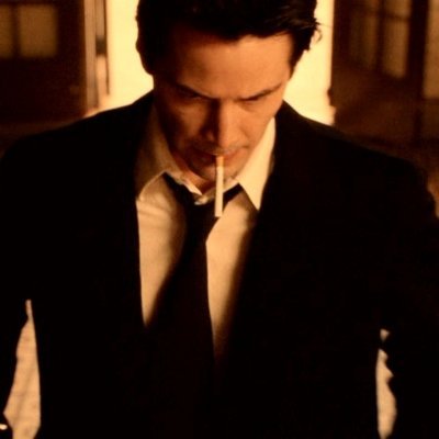 La vie est une lutte, une guerre permanente, une course sans fin. La cigale n'a jamais rien compris à cela. Elle est morte, seule, abandonnée, pitoyable.