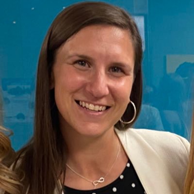 Assistant Principal for Kansas City Kansas Public Schools! Former UMKC soccer player and three-time graduate. Embracing the life God has blessed me with 💜
