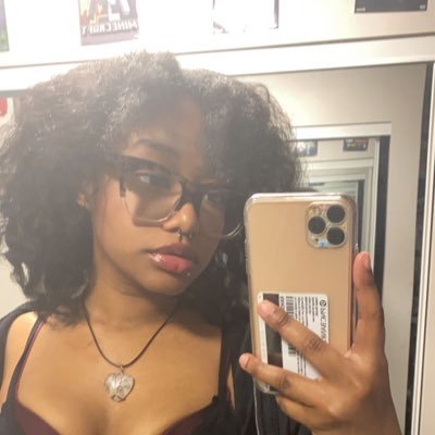 ur dick is small and i’m sexy | 🎀 $saesaesa 🎀 |femdom finsub paypig cashcow