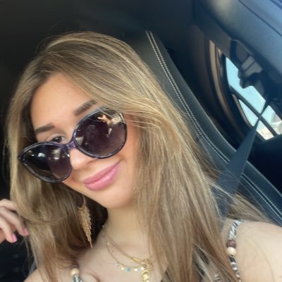 anaadillo_ Profile Picture