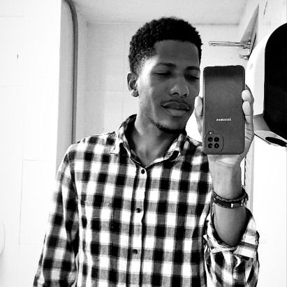 Dandi9925's profile picture. Pocos ven lo que realmente somos, pero todos ven lo que aparentamos.

Zootecnista- Universidad Nacional de Colombia 🐄🧬🐠