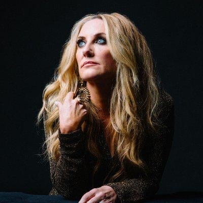 Texan. Singer. Animal-lover. Latest album The Lonely, The Lonesome & The Gone out now!