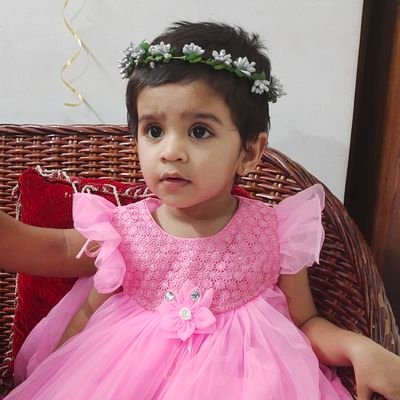 VaavaVarun's profile picture. Nothing mre... am just like an open book...