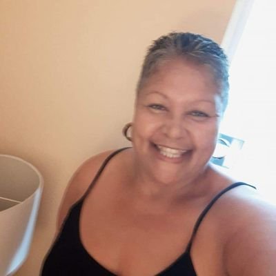 recoveringchic's profile picture. girl with a view 🪟... 
recovery 6/26/17....