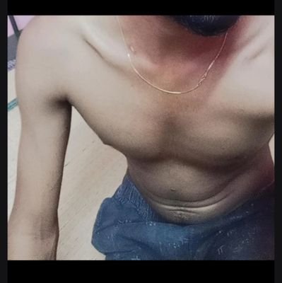 Aakash1Jo's profile picture. don't think anything about anyone...❕👻