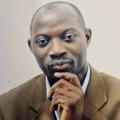 Pd GMedias. Professor-Writer● Medias owner & Storytelling Strategist-Forward Thinker ● Entertainer● Nature-Defender & Philanthropist ● dessabba@gmail.com