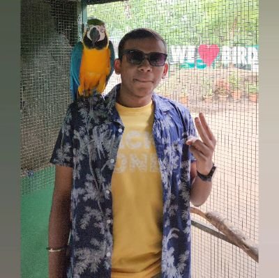 OnkarChakrawar's profile picture. Software Engineer @Microsoft
Guy who likes 🎾🏖 🎶
Onwards and upwards 🚀