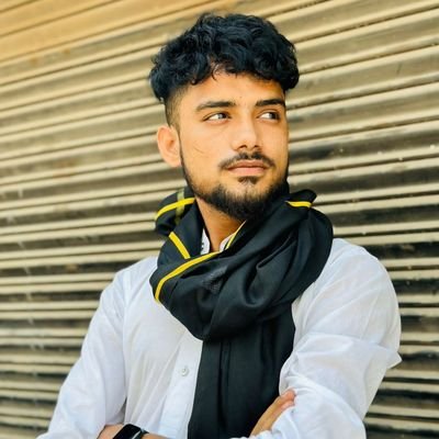 LaraibHercules's profile picture. (क्षत्रिय)
 Hey 1996 
💔Then one day you will realize that someone loved you more than you