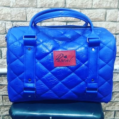 africanamitind's profile picture. making quality leather bags at the best price.....we do customize
dm or call us on 0748204960