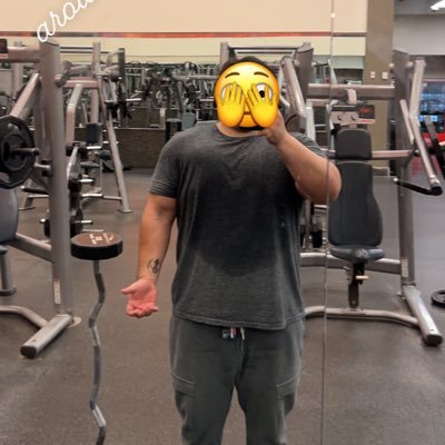 Socal Real estate Agent Gym Rat 🏘️ Twitch Streamer Ark Survivor 🦁🦓 Jedi Guardian ✌️💀 👍🏼 it’s just twitter don’t take it so serious 🫡