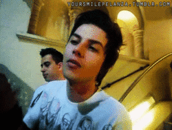 FC feito em homenagem a  Banda @rockrestart \ Criação:09/04/11 Oficializado&Reconhecido:26\04\11 Dona:@annablopes