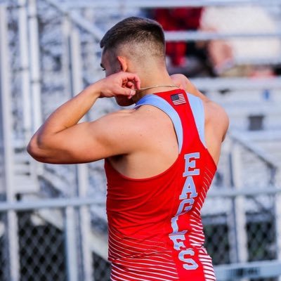 Eastwood ‘24 | 5’10 200 lbs | 1st Team NBC, 2nd Team NW District TE | GPA 3.3 | (419)-350-7503 | Bench 285 | Squat 500 | Clean 285 | 100m 11.43 | 200m 23.57