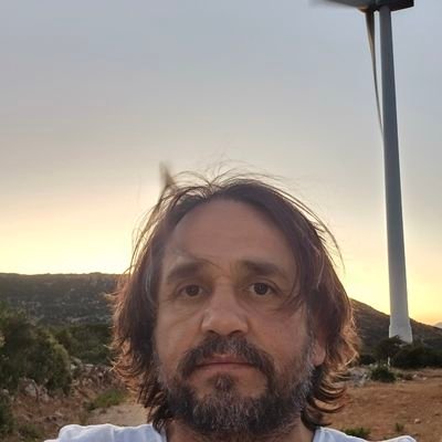 smailDkmec35376's profile picture.
