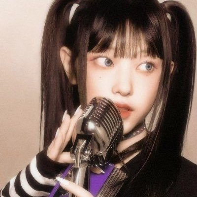 Beebershi's profile picture. @percy4urlove สาขาล้าน / แท็กรีวิว #percy4review