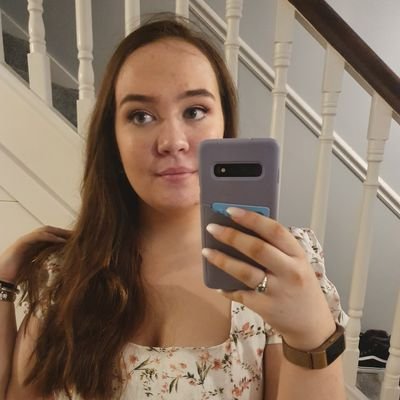 unegoldprincess's profile picture. Irish ☘ 25 💫 she/her sí/í 💕 

Insta: orla_macgrath 💖💜💙