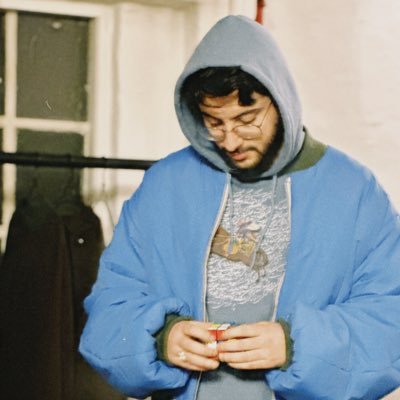 locolatiy's profile picture. Grown Simba | Iranian | برای آزادی