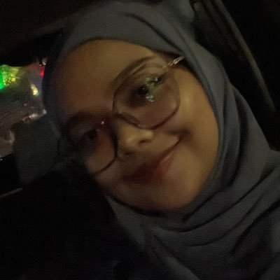 Nurdiyana_1004's profile picture. Just me & my world