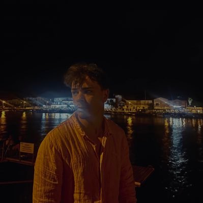 LilianEtny's profile picture. .