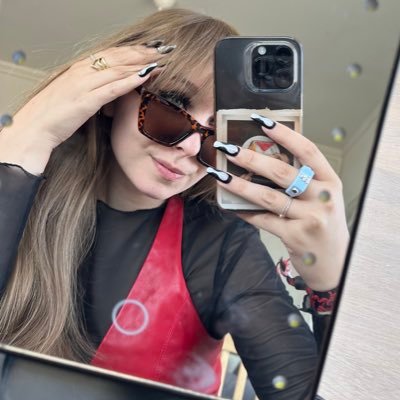me__kristen's profile picture. She/Her IG: kristen__pattie💃🏼Latin dancer 🩷💜💙 23y