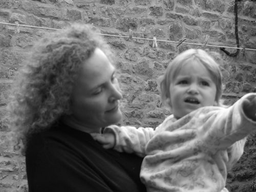 handsfullhealth's profile picture. Osteopath and Usana associate, enabling people to achieve a healthy lifestlye with a holistic approach through physical therapy and nutrition.