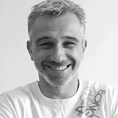 camerpa's profile picture. Digital evangelist who believes in making online and offline work together