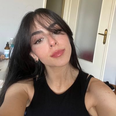 ditaintrecciate's profile picture. sempre @itsairens