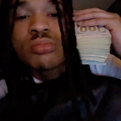lewie_vercetti's profile picture. number 1 shmunk 🤞🏽