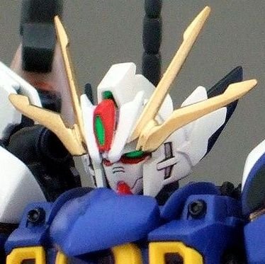 variouscreator's profile picture. ガンプラはじめ、色々なモノをゆるく楽しく作ってます。
まじめなものからネタものまで。勇者＆ライダー好きです。
ガンプラに限らずモノづくりが見える方はフォローさせて頂いてます。
よろしくお願いいたします。