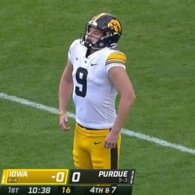 ISU graduate (Sadly) |
Hawkeyes and Bears fan |
Living the dream in the greatest state in the Nation | Love it or leave it! |
RIP Hayden Fry | Kirk Ferentz = 🐐
