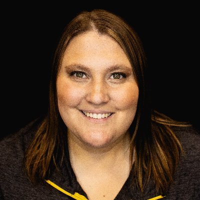 Director of Social Media and Digital Strategy for @theiowahawkeyes. @uiowa alum. Follower of Jesus, lover of queso.