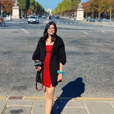 ImAnvita's profile picture. UX @deloitte ✨ Earlier - Senior UI/UX Designer @Arretweets | @10Kdesigners alum | 👩‍💻 Ex Architect @_Morphogenesis 
be kind ✨