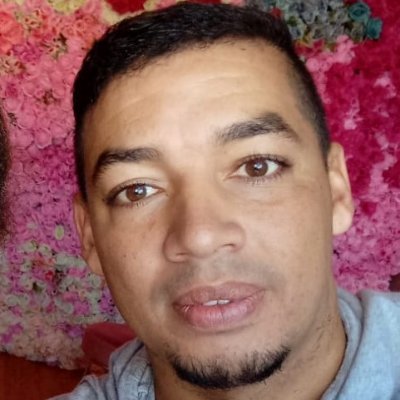 GillionWarren's profile picture. 