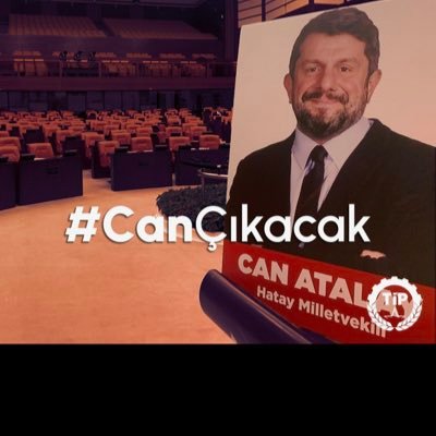 Fikri hür vicdanı hür bir Boğaziçi’li. Gezi onurumuzdur.  Gerçekler karanlıkta kalmamalıdır.