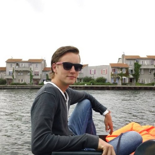 niiic2's profile picture. 