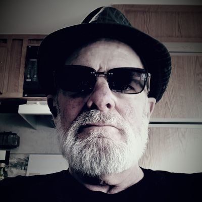 Poet, author, 60 year old punk rocker, neurodivergent. Lives for words & music. No filters, no bullshit, no fear, only love to give.