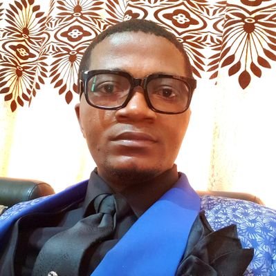 JohnManoka's profile picture. Serviteur de Dieu très Haut.