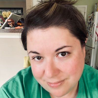Former journalist. Forever activist. @racing_incident @ImmJusticeNow @unconsoleable & more. Mom to autistic cutie. Anti-racist. Immigrant. Abolitionist. She/Her