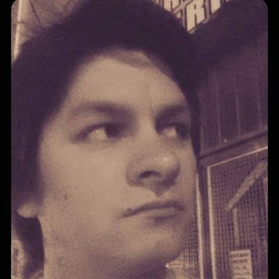 🐧 Linux Geek
👨🏻💻 Software Developer (bugs generator)
🇩🇪 Deutschlerner am Goethe-Institut.
Love for Science