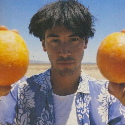 HaxyuETOTyDa's profile picture. random wave of sadness