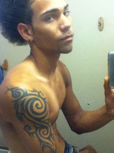 Dobbs_'s profile picture. 20, I Am Who I Am follow me or not  #teamgreeneyes Hometown #Elisabeth NJ Staying in phoenix,AZ