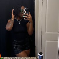 b. (@yoobreeee) 's Twitter Profile