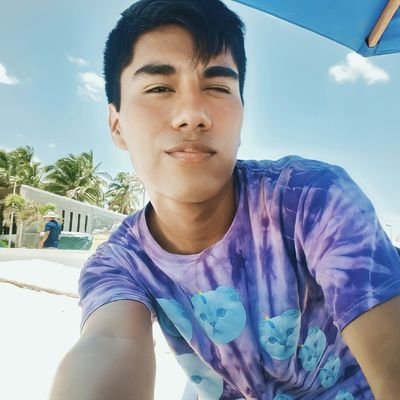 RLzmd's profile picture. 