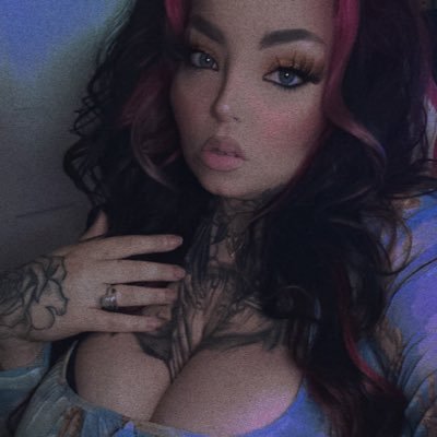 tip me $30 to respond. findom. femdom. girly girl 💞 mean as hell. 🖤 $tattedmama93