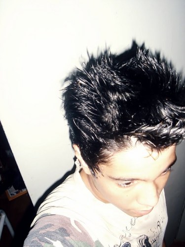 sou chato '-'                                           facebook: http://t.co/6PldbZHH0p