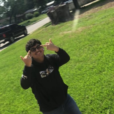 YoTeran_'s profile picture. 18🇲🇽|#greenwall #builtforthis