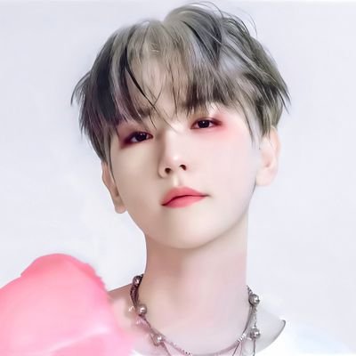 BBHL **BAEKHYUN STAN**
#BAEKHYUN #백현 @B_hundred_Hyun @weareoneEXO OT9