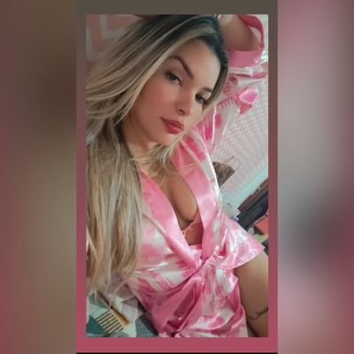 independente de quem você realmente é, as pessoas irão te enxergar como elas quiserem. Então, FODA-SE ! 😘👊🖕 🌻insta: @taty_matins03 ♈ modo 🔛 (TT Novo)