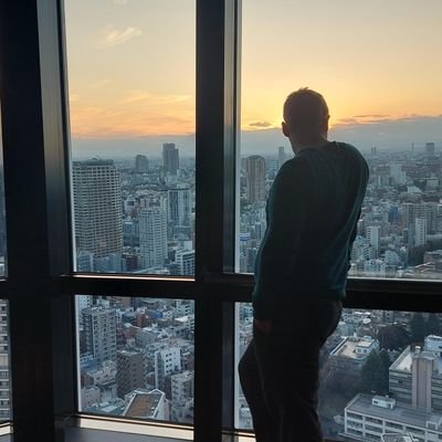 veedelkasper's profile picture. Küstenmensch in NRW | Mobilität ✈️, Lateinamerika und darüber hinaus | Bundesligafan 💙🤍❤️