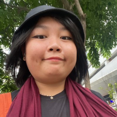 di na ginagamit since nag x na dito • dito ako mas nagmumura • private account, puro RT at kagaguhan • public ver. 👉 @ChiSenires • Mastodon 🐘 @chi@social.lol